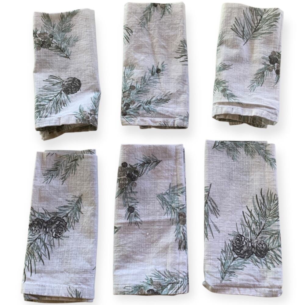 Set of 6 Nicole Miller Holiday Fabric Napkins Pinecone Berries Winter Cotton